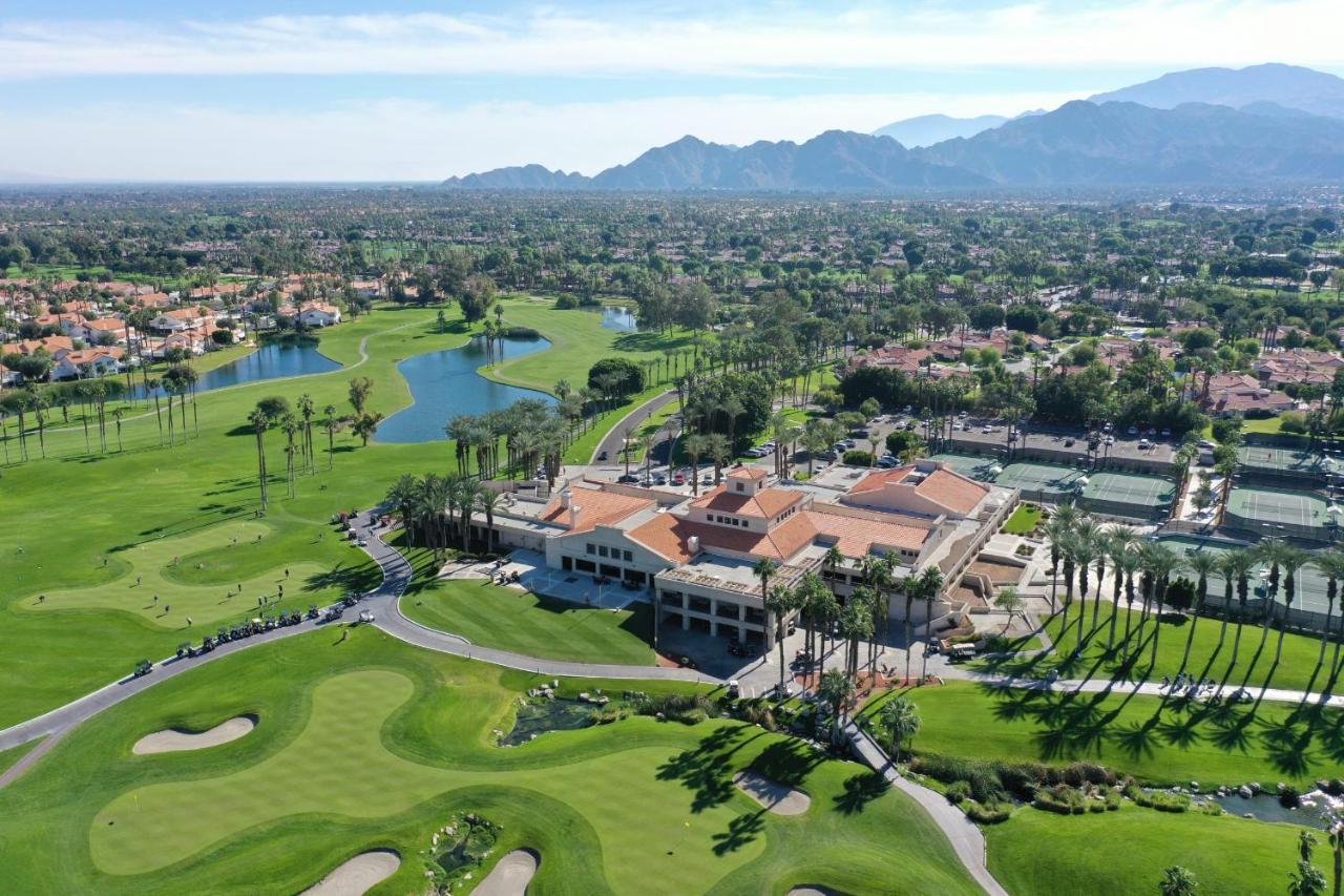 Idyll In The Desert - Immaculate Palm Desert Getaway Extérieur photo